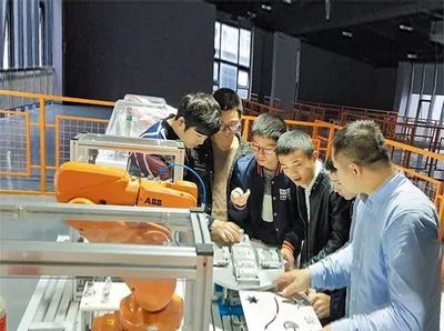 干貨 | 工業機器人技術入門應該學些什么？